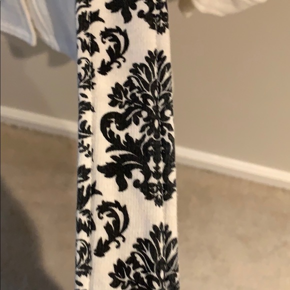 Off White Jacket With Matching Belt! - Picture 3 of 8